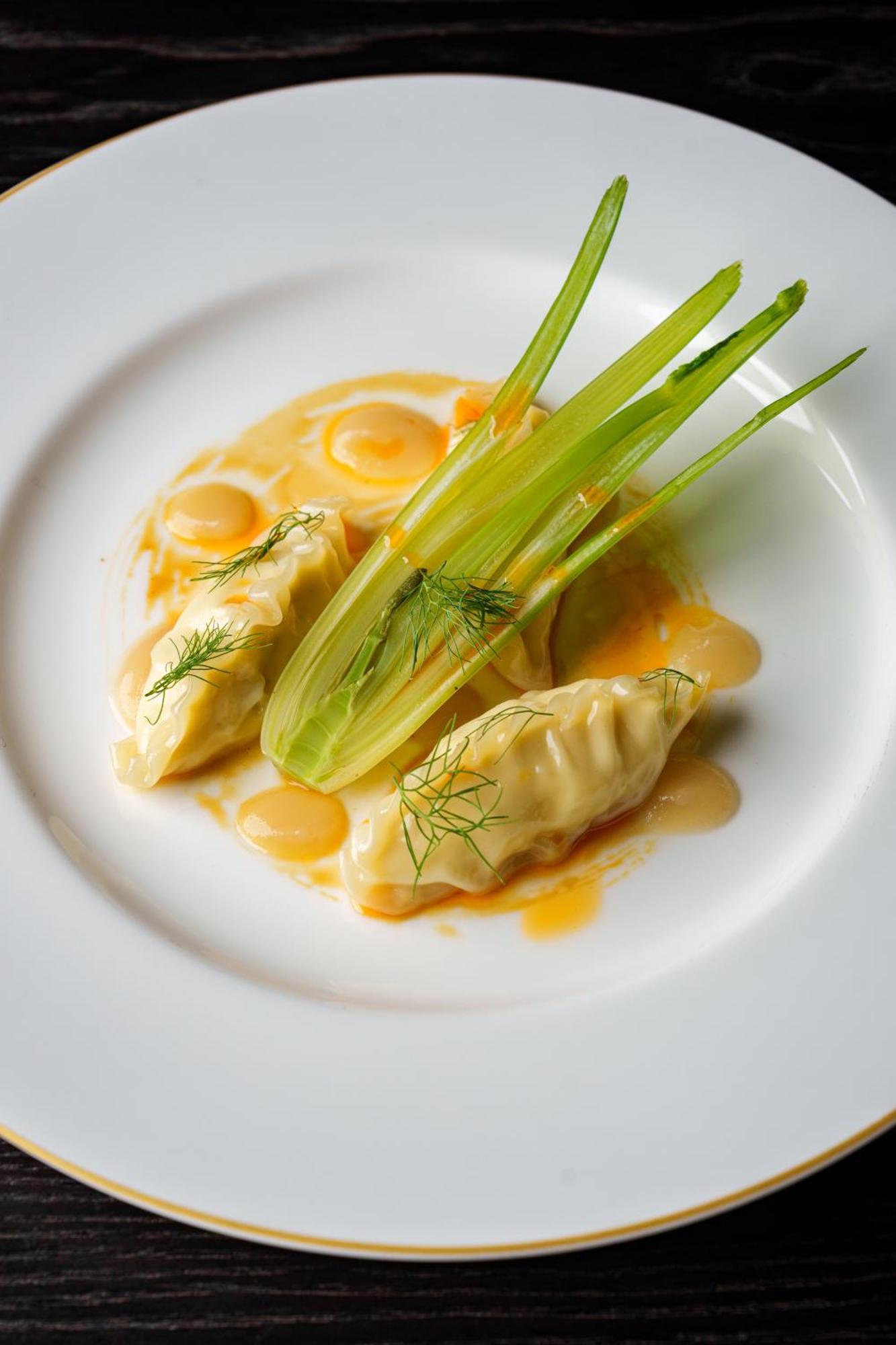 Sun Street Hotel Shoreditch 伦敦 外观 照片 A plate of pelmeni